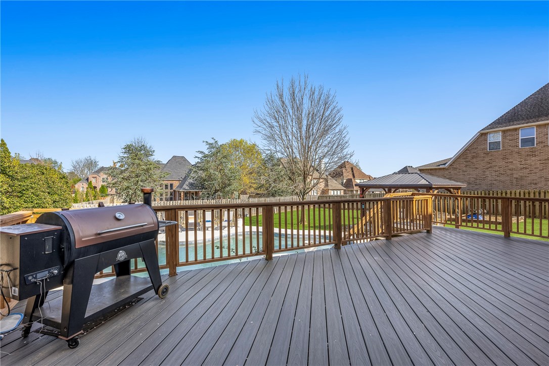 Peaks Ph Iii, The Rogers - Residential