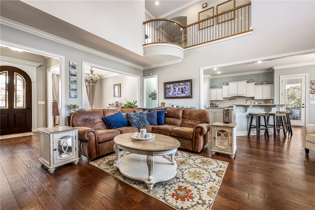 Peaks Ph Iii, The Rogers - Residential