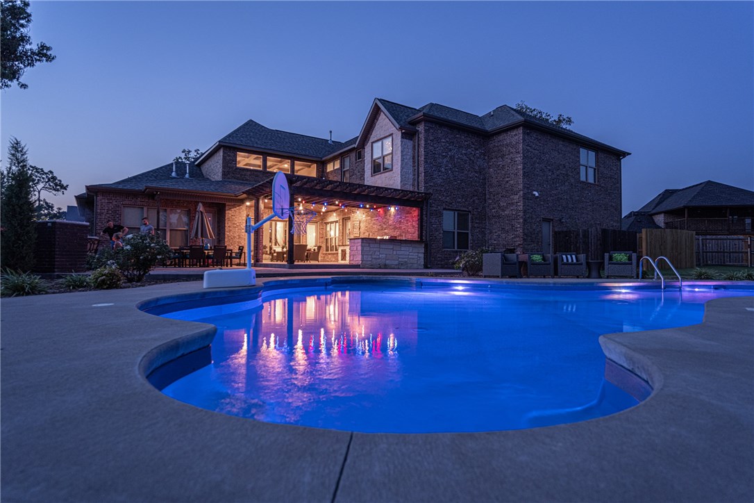 Ridgewood Sub Cave Spgs - Residential