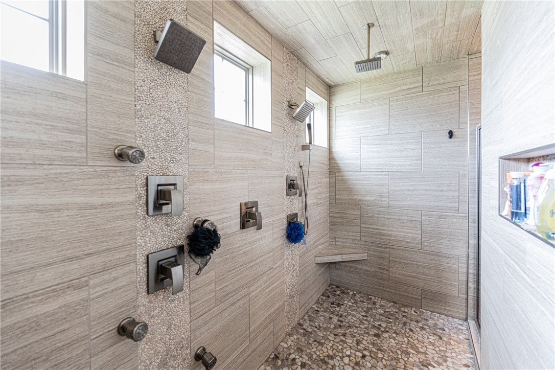 Ridgewood Sub Cave Spgs - Residential