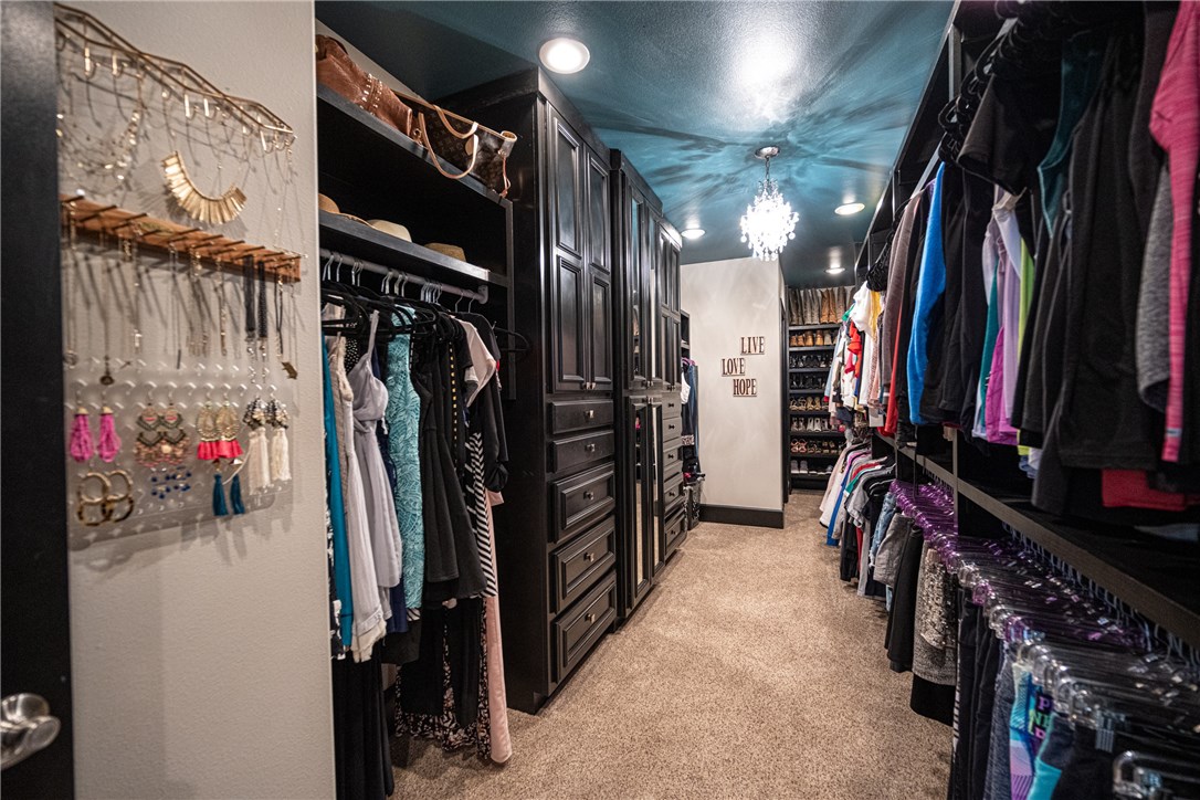 Ridgewood Sub Cave Spgs - Residential