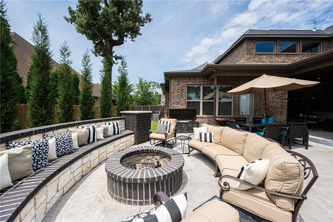 Ridgewood Sub Cave Spgs - Residential