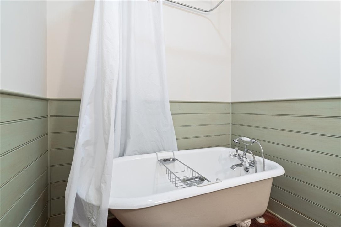 Dawn Hill C C Resort Rurban - Residential