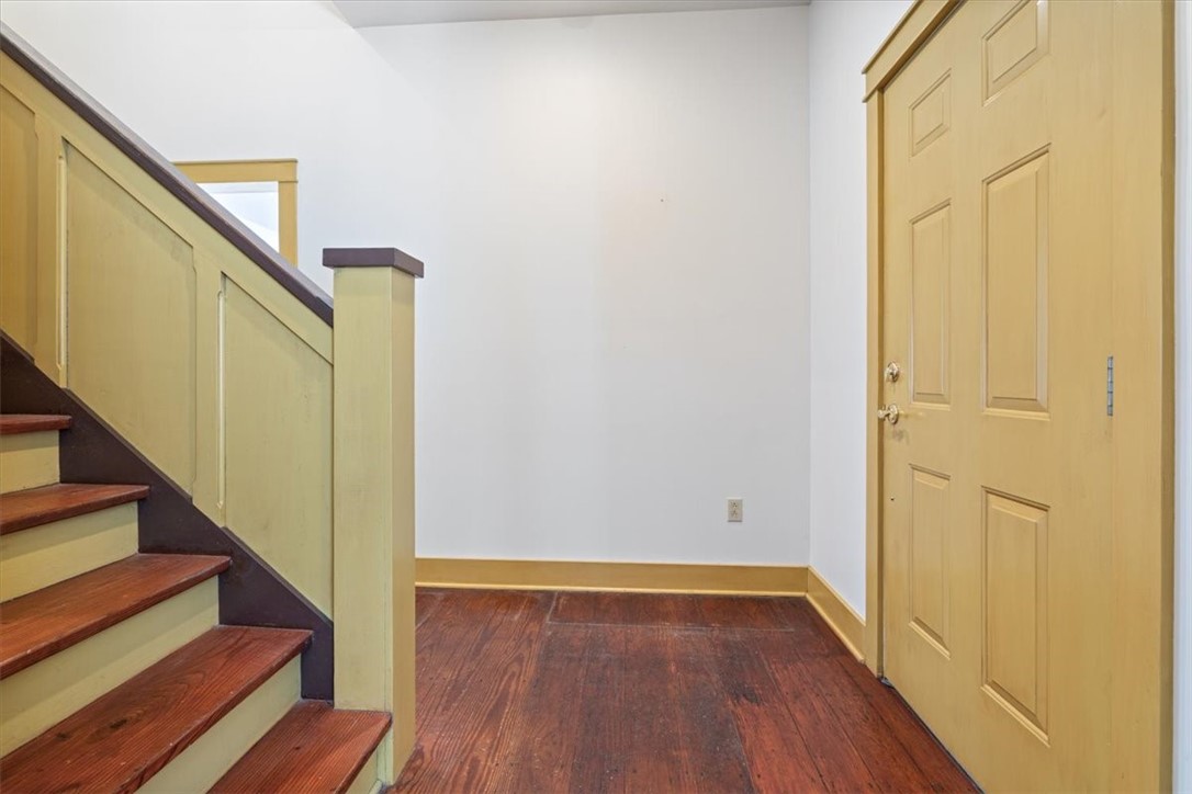 Dawn Hill C C Resort Rurban - Residential