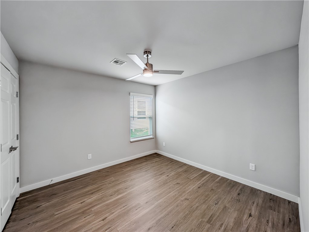 Woodward Park Ph I Highfill - Residential Lease