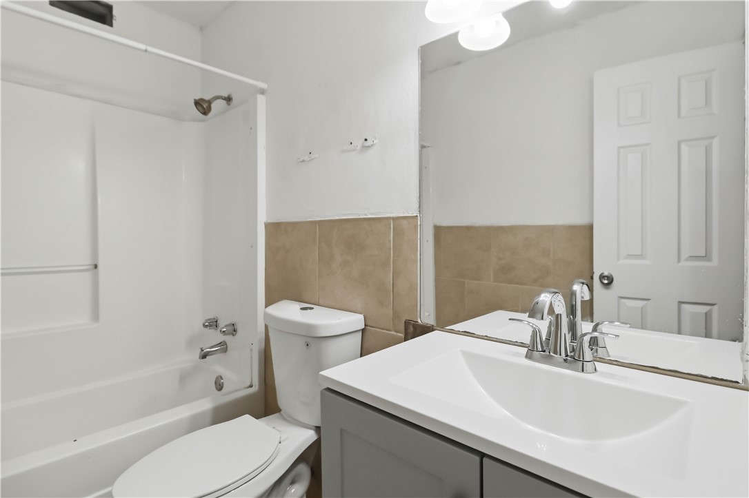 Monte Ne Terrace Rogers - Residential