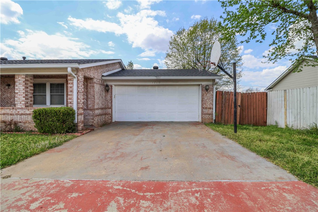 Monte Ne Terrace Rogers - Residential