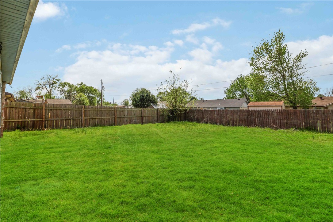 Monte Ne Terrace Rogers - Residential