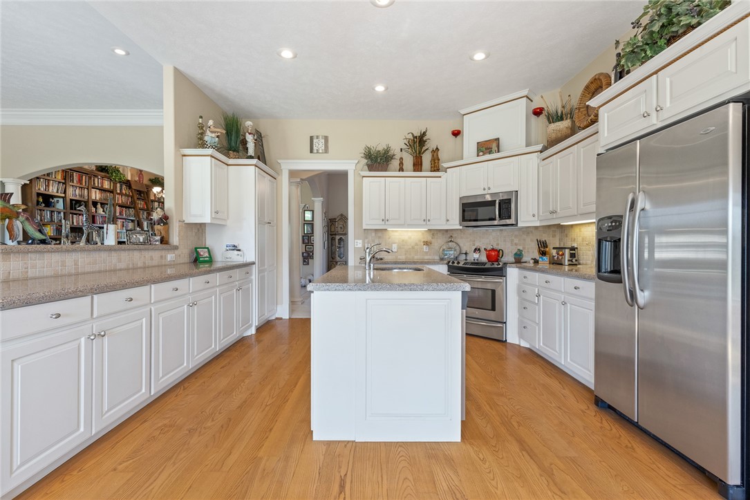 Estates At Hsn Country Club Iii - Residential