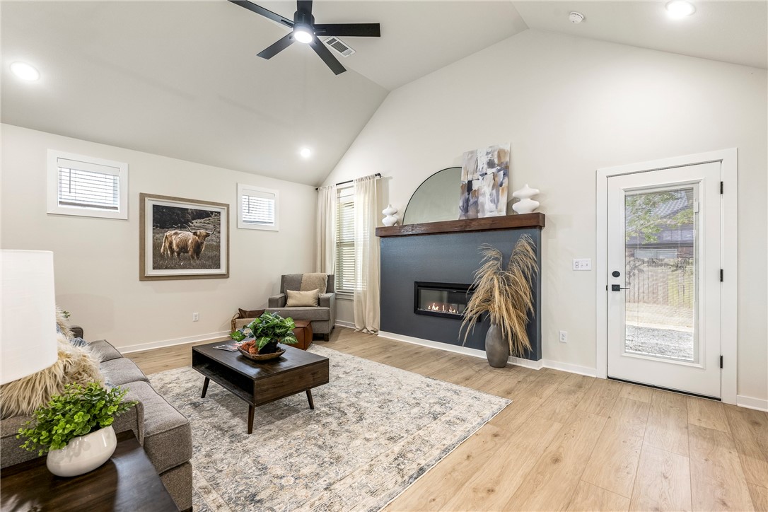 Jacob's Crossing - Residential