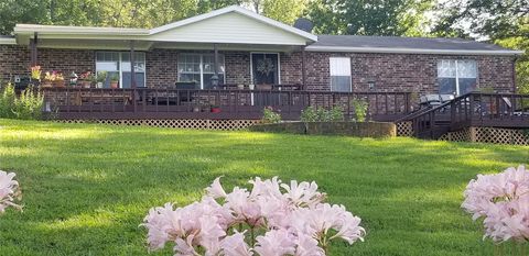 Photo of 101 Campbell Road, Fayetteville, AR 72701 (MLS # 1339620)