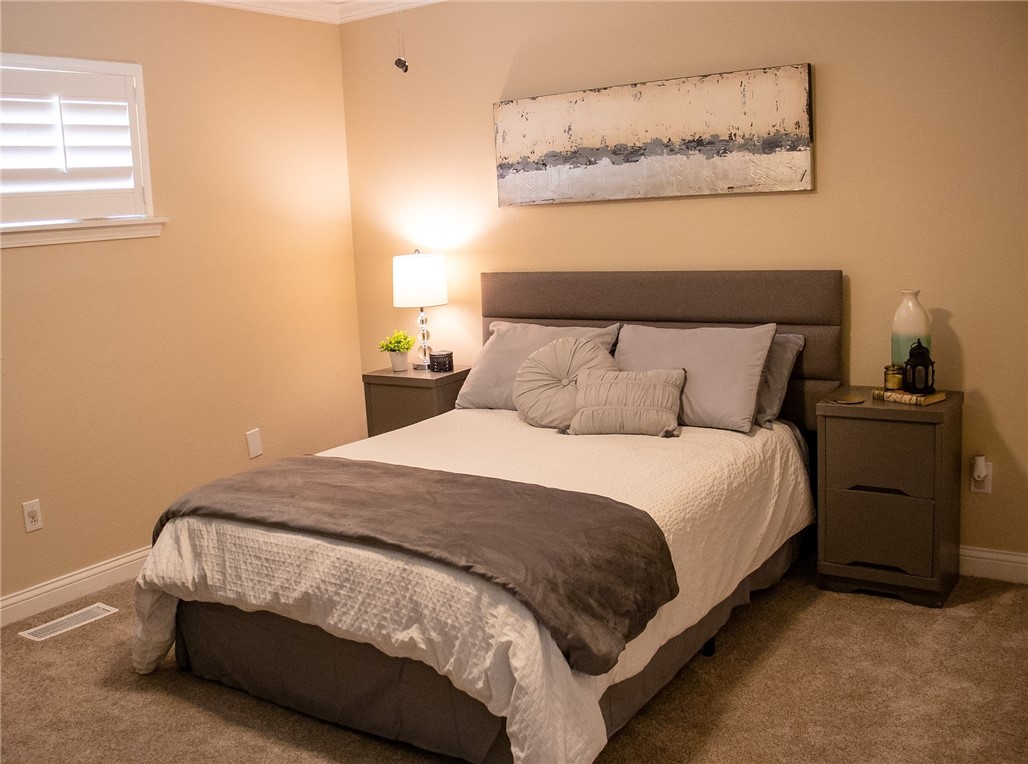 330 Dutchmans Condo - Residential