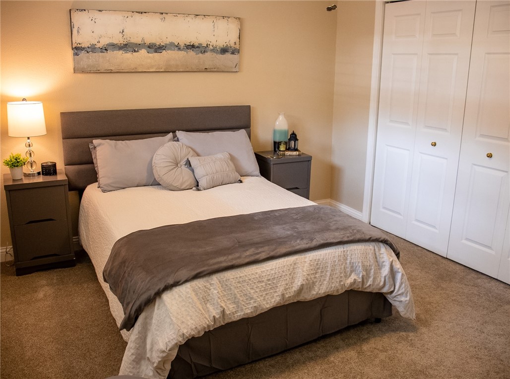 330 Dutchmans Condo - Residential