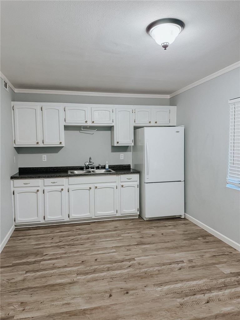 330 Dutchmans Condo - Residential