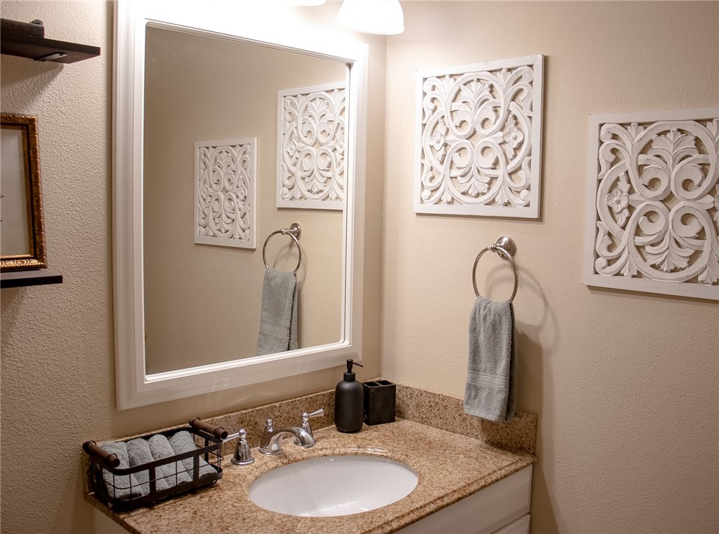 330 Dutchmans Condo - Residential