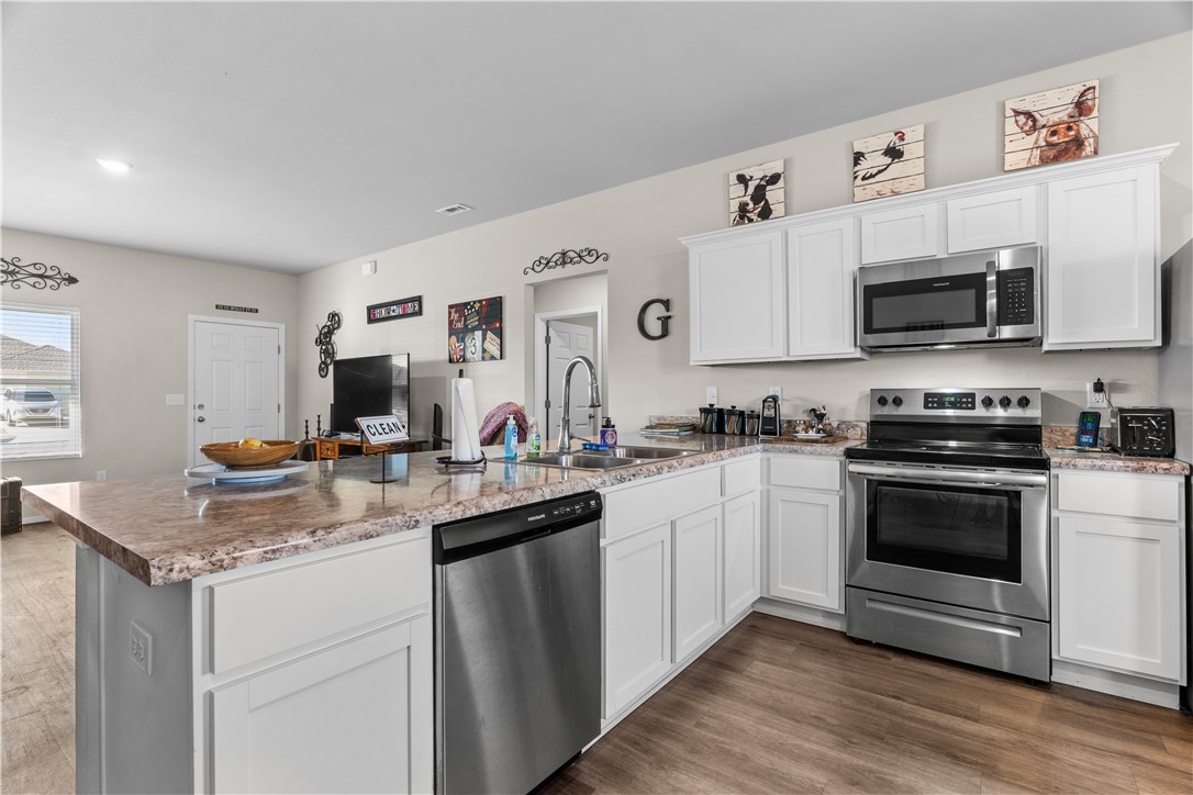 Walnut Hill Sub Ph Ii Pea Ridge - Residential