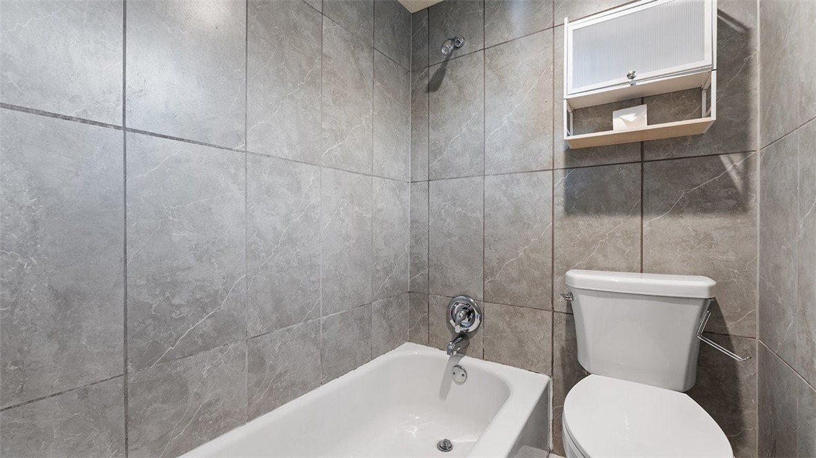 Hayes First Add - Residential Lease