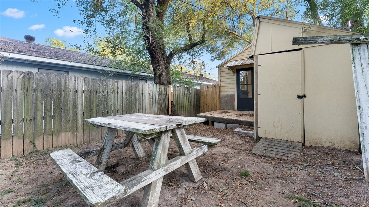Hayes First Add - Residential Lease