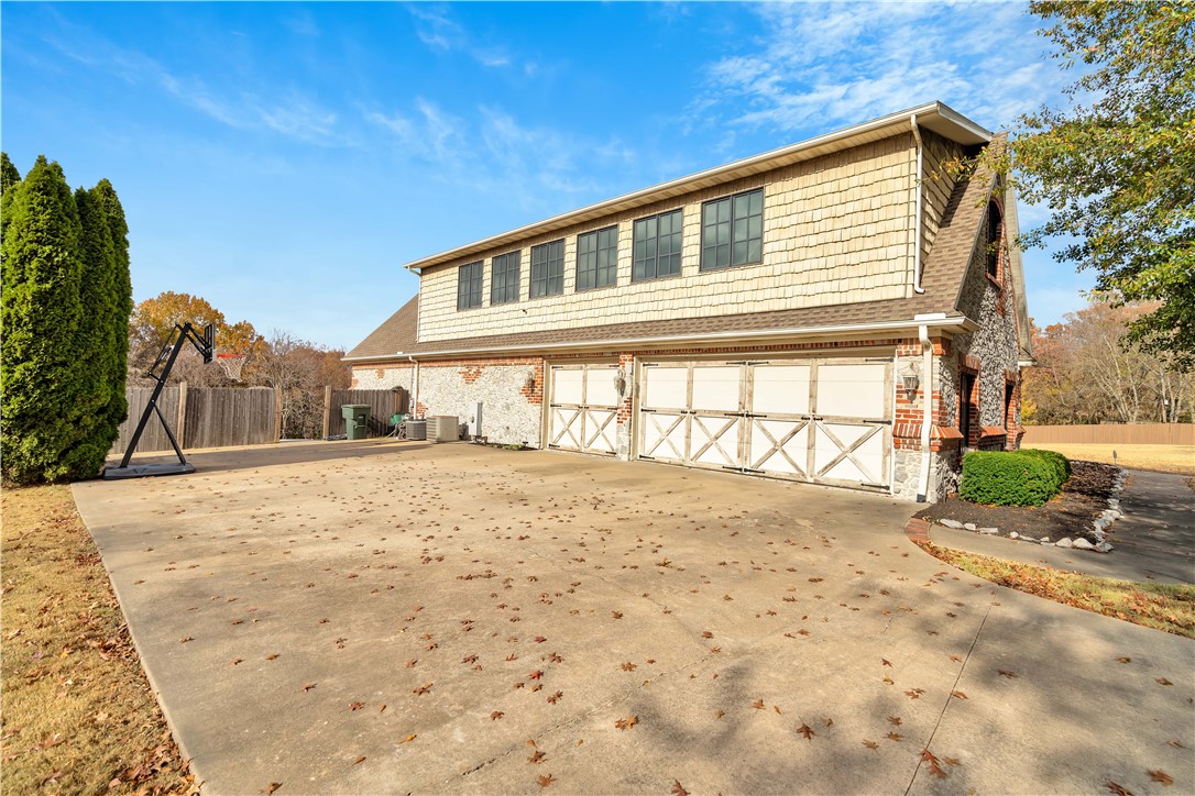 The Estates at Salem Hills - Residential