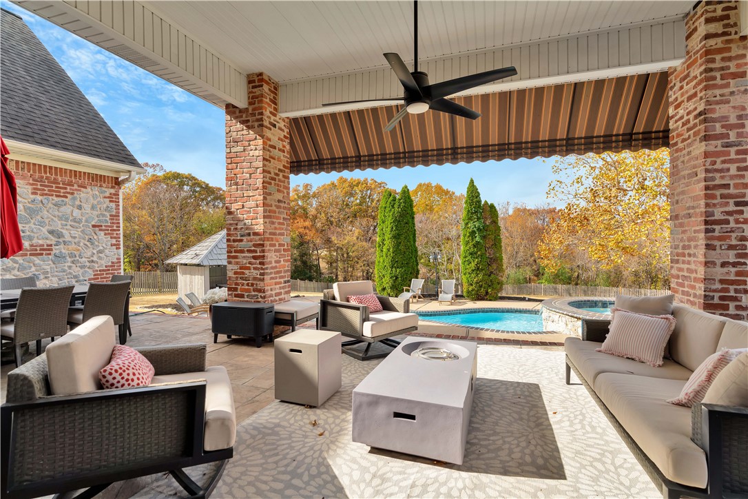 The Estates at Salem Hills - Residential