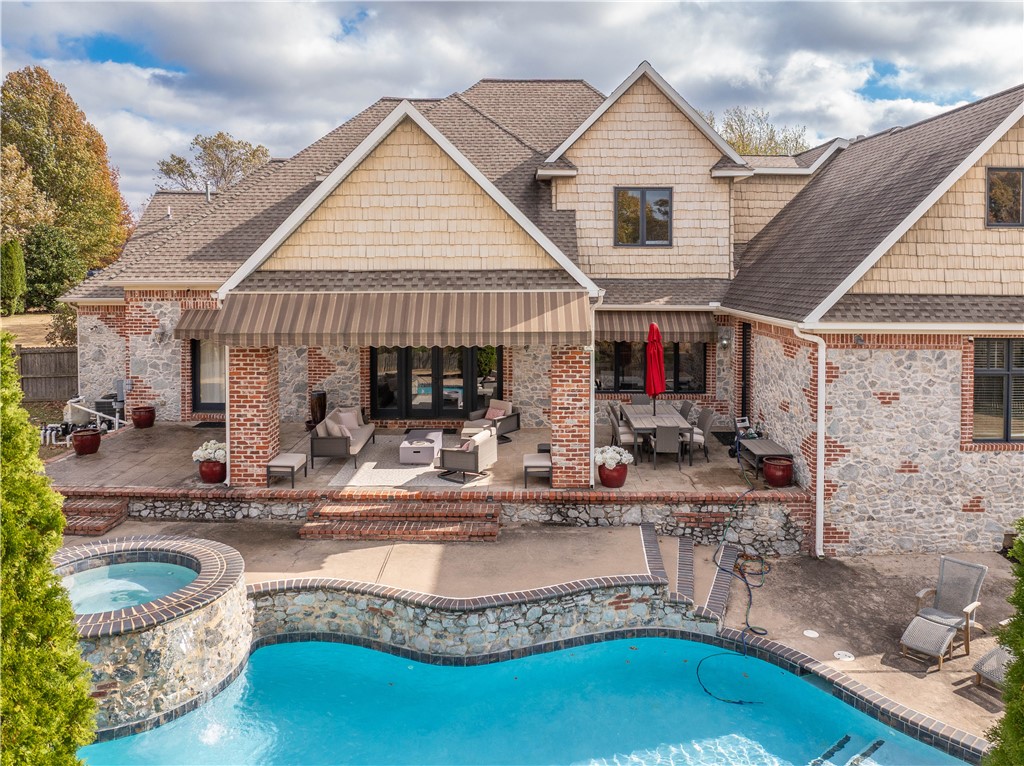 The Estates at Salem Hills - Residential