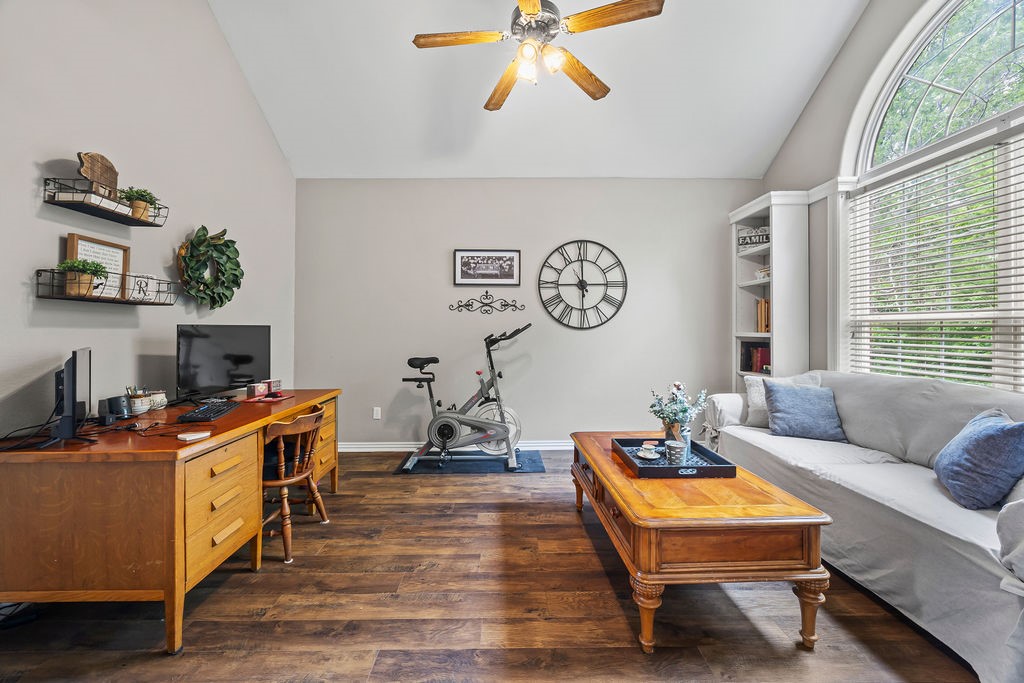 Red Oaks Country Estates Ph Ii - Residential