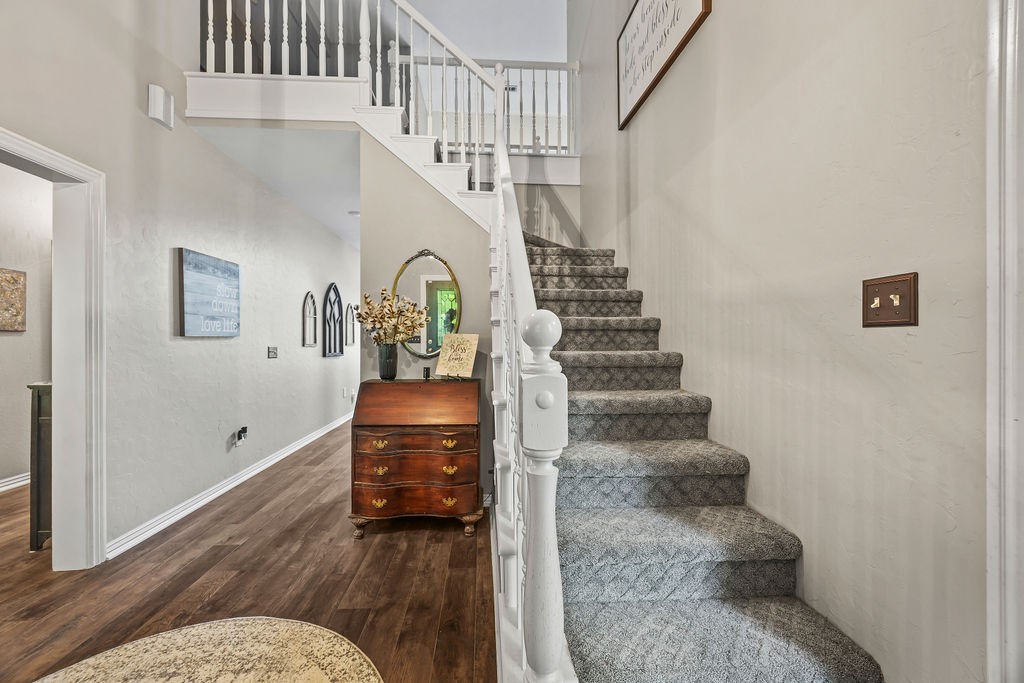 Red Oaks Country Estates Ph Ii - Residential