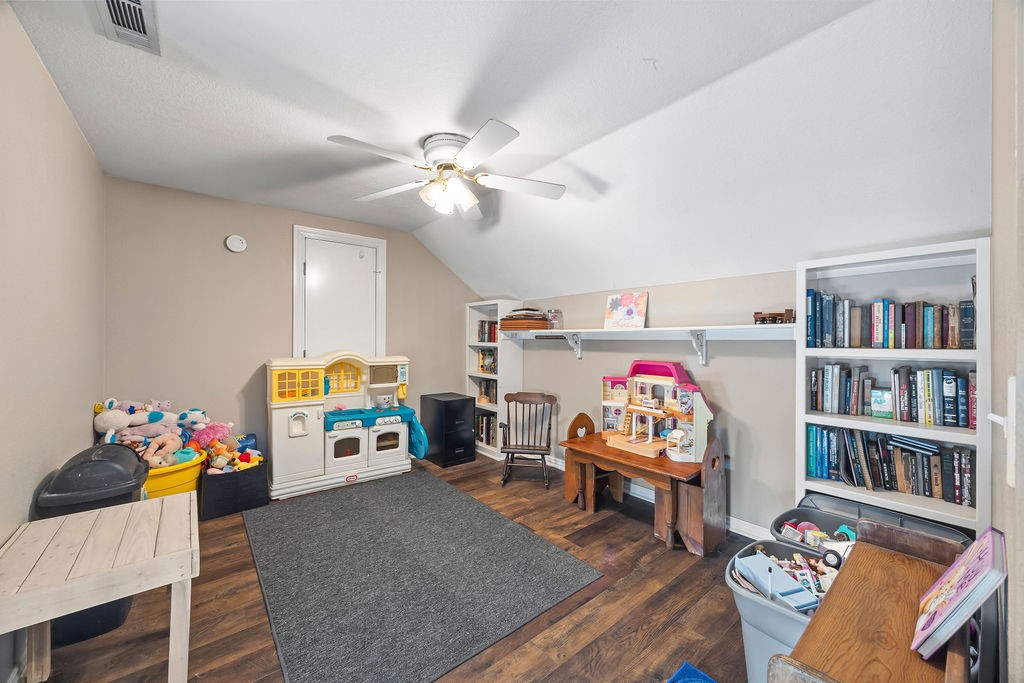 Red Oaks Country Estates Ph Ii - Residential