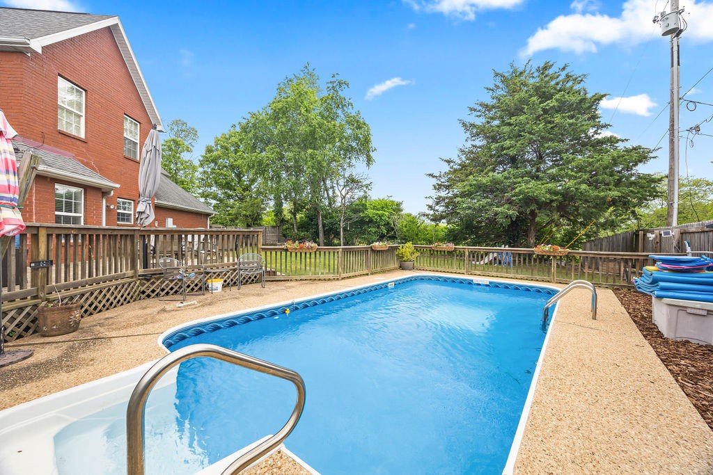 Red Oaks Country Estates Ph Ii - Residential