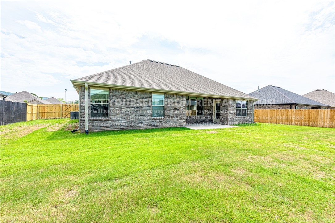 Wagon Wheel Crossing Sub Ph I - Residential Lease