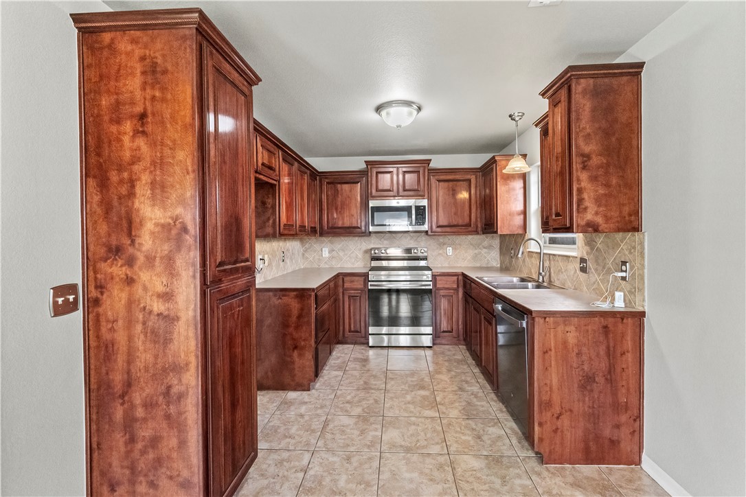 Meadowbrook - Residential