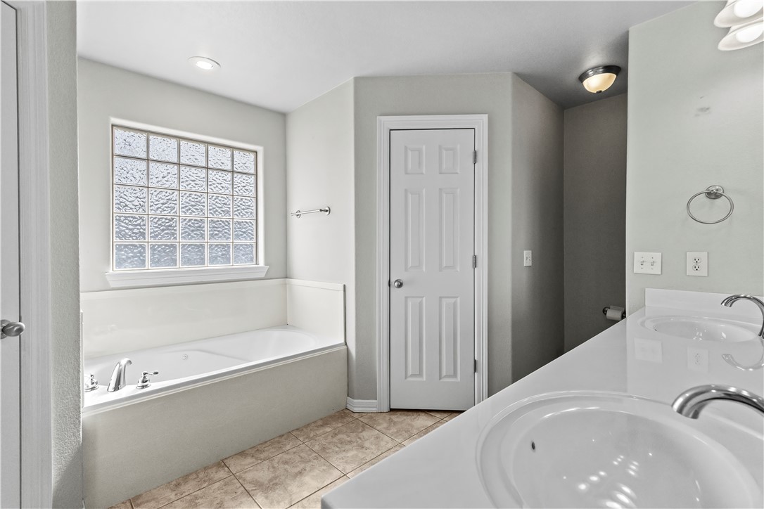 Meadowbrook - Residential