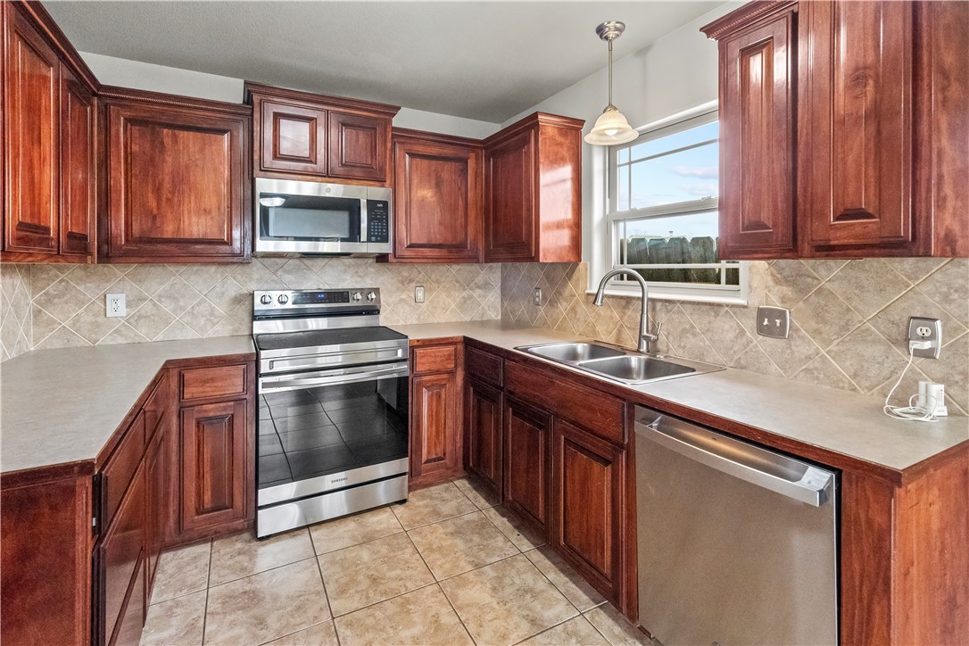 Meadowbrook - Residential