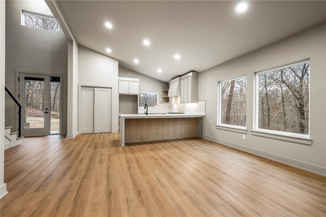 Selkirk Sub Bvv - Residential