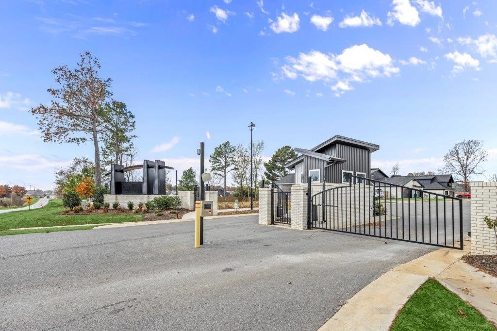 Westridge Village - Residential