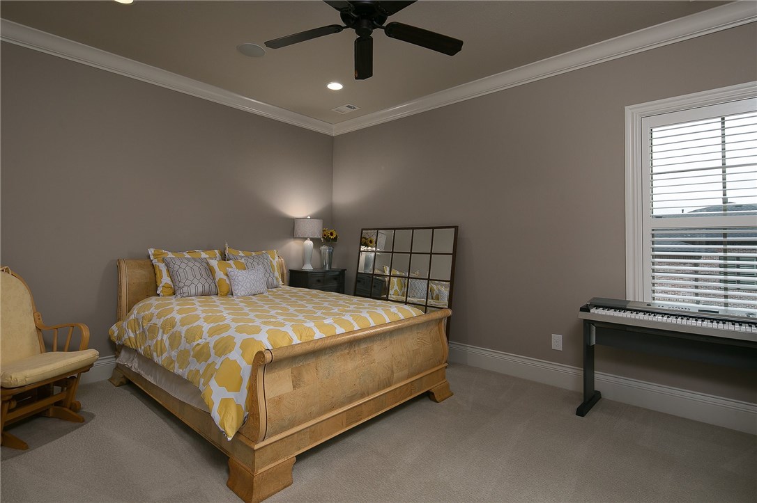 PINNACLE - Residential