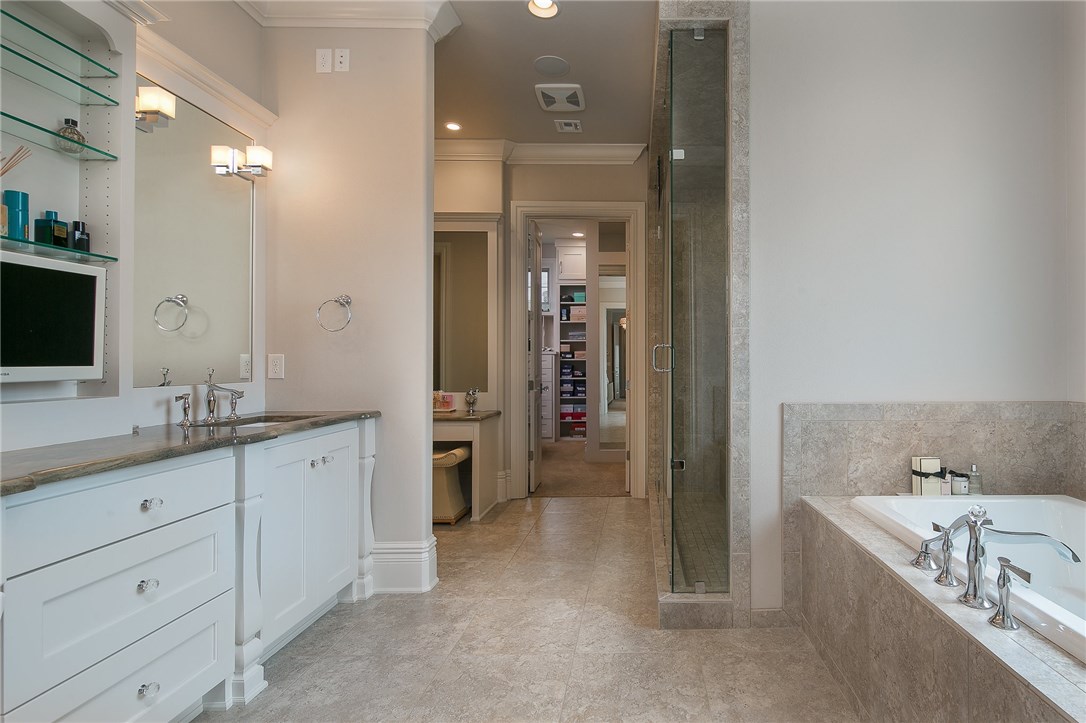 PINNACLE - Residential