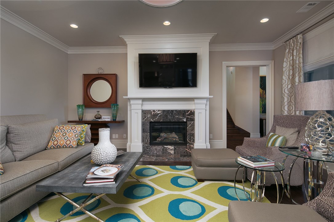 PINNACLE - Residential