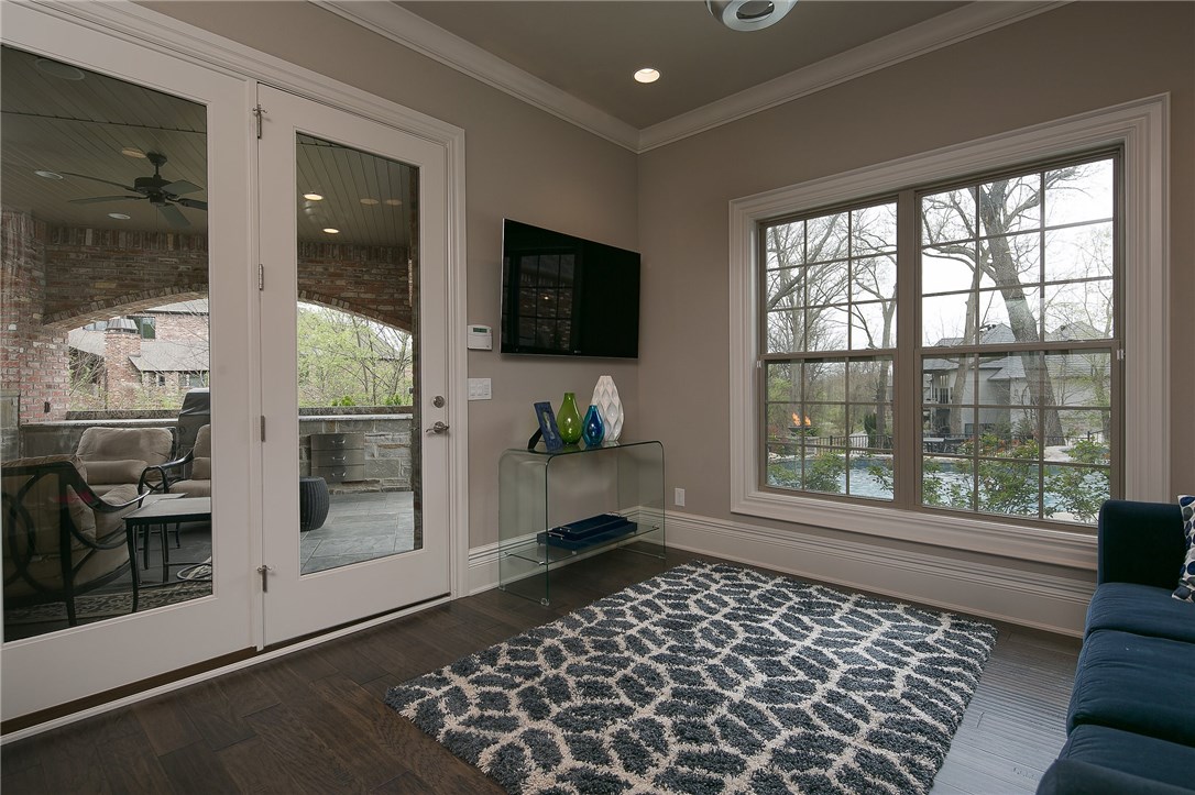 PINNACLE - Residential