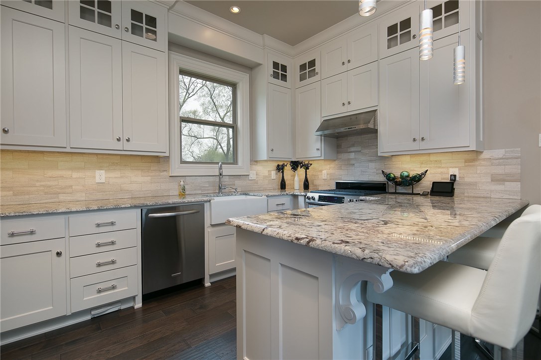 PINNACLE - Residential