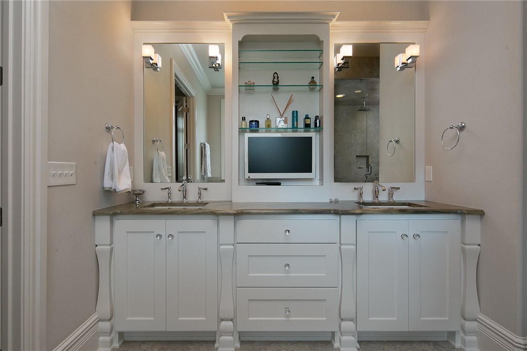 PINNACLE - Residential