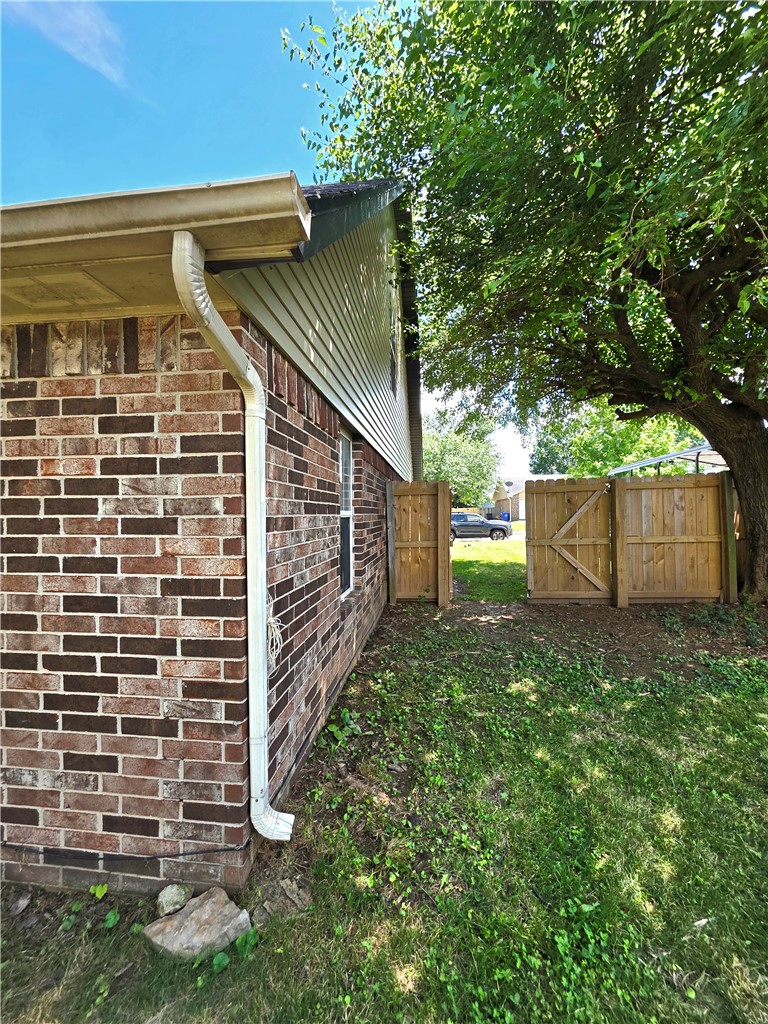 Pine Meadow Add-Rogers - Residential
