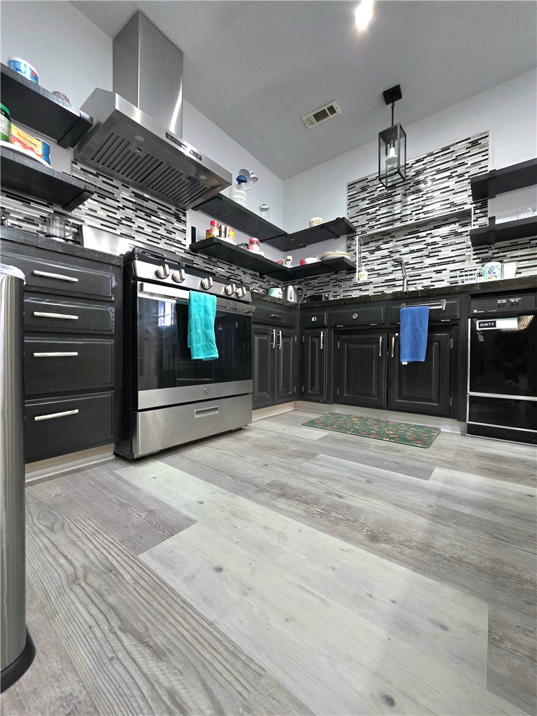 Pine Meadow Add-Rogers - Residential