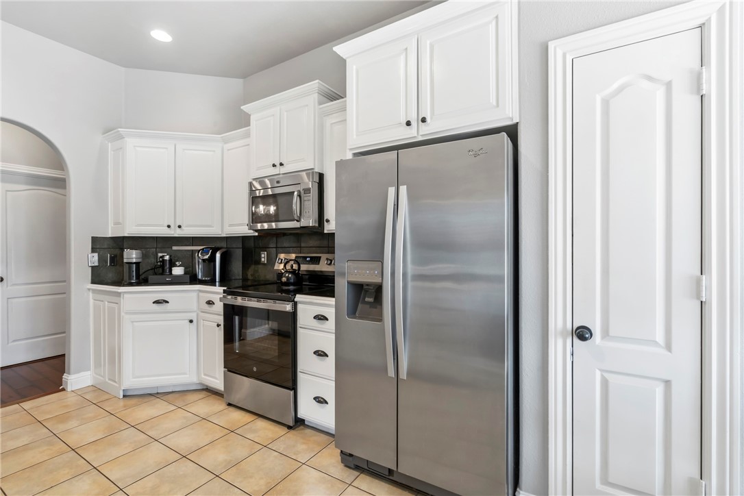 Perry Place Rogers - Residential