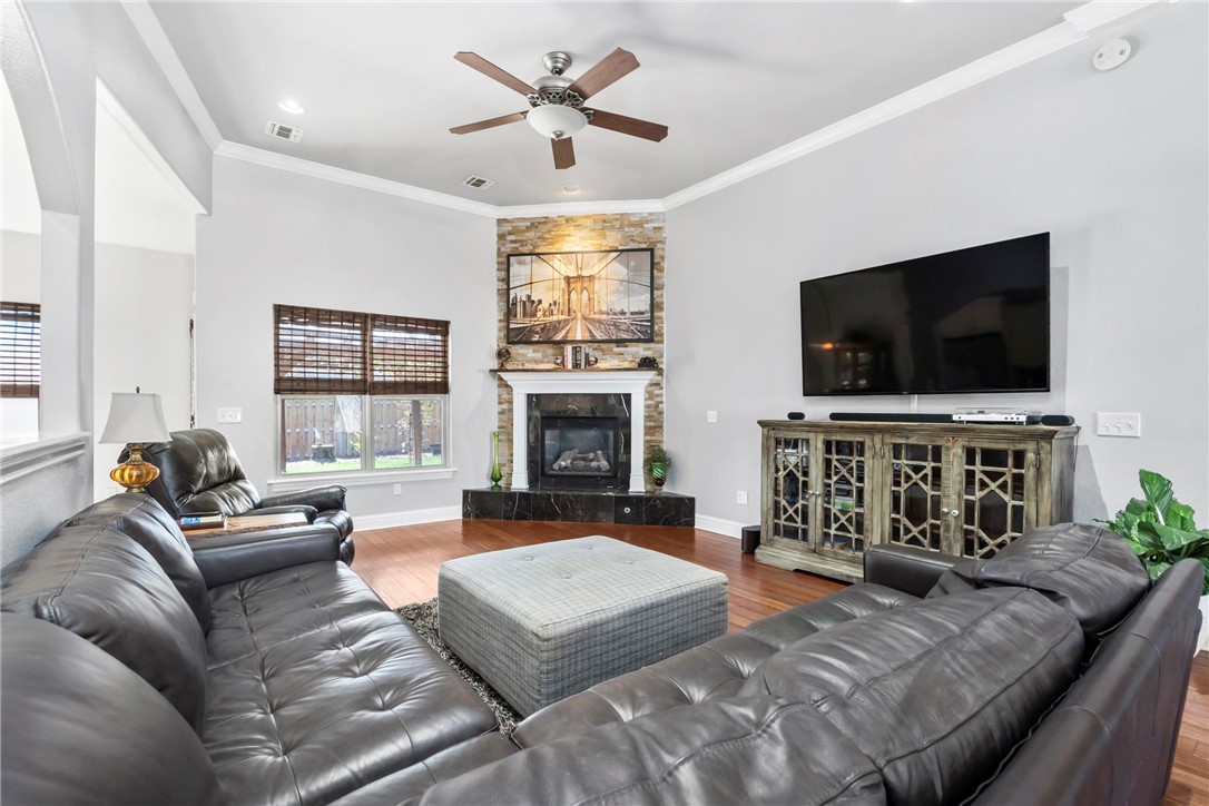 Perry Place Rogers - Residential