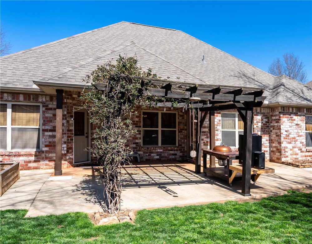 Perry Place Rogers - Residential