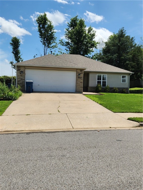 1 Year lease $1550.00 Security Deposit $1550.00 3 bed/ 2 BA/ 2 car located in Kristyl Heights Sub. close to everything. Laminate wood flooring throughout except kitchen and kitchen has tile. Great privacy fenced back yard.. Don't miss this one. Pets negotiable $300.00 Pet deposit and $50.00 monthly pet fee. All occupants 18 years and older $35.00 credit/criminal history fee