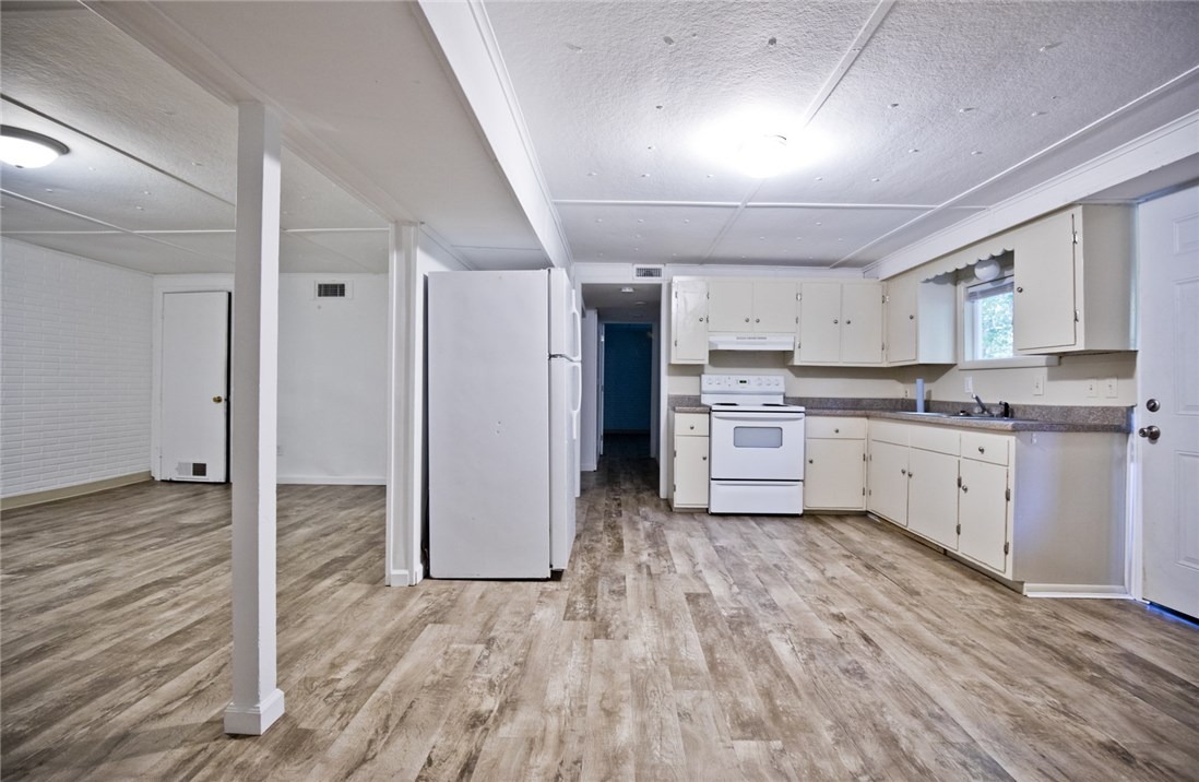 Sunset View Addition - Residential Lease