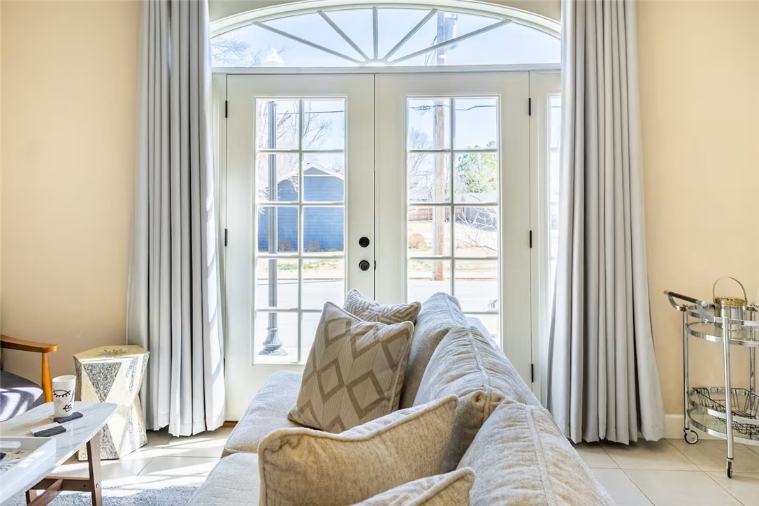 American Flats - Residential Lease