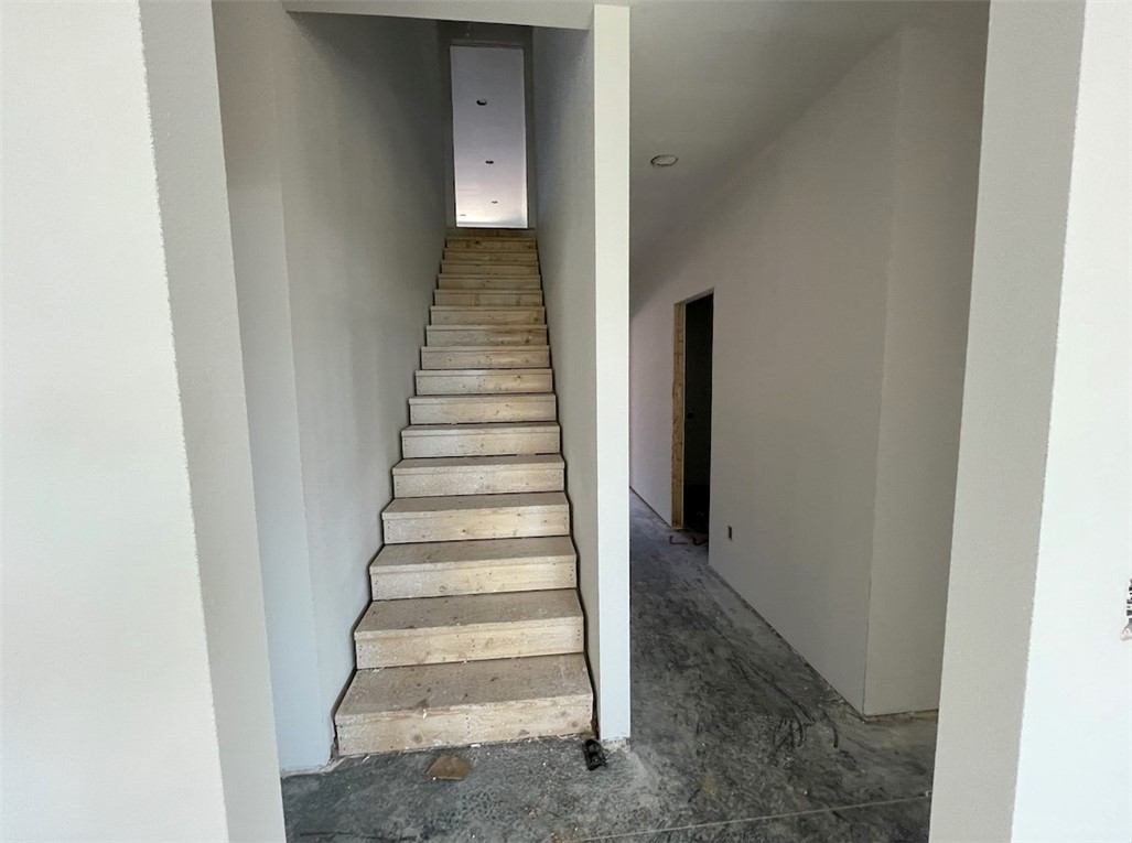 24-19-32 Highfill - Residential